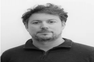 Photo of author Simon Kingsnorth